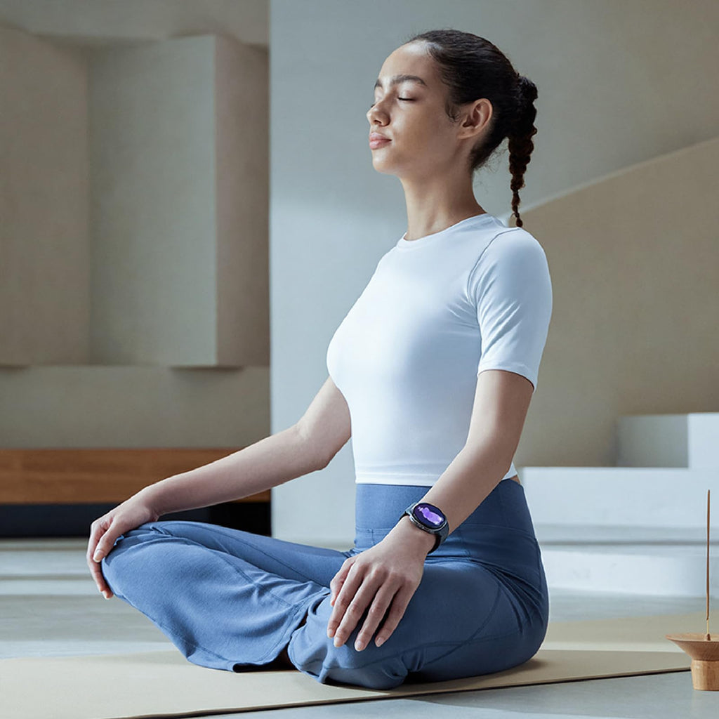 Samsung Galaxy Watch 8 (2025) 44mm Bluetooth Smartwatch, Cushion Design, Fitness Tracker, Sleep Coaching, Running Coach, Energy Score, Heart Rate Tracking, Silver [US Version, 2 Yr Warranty]